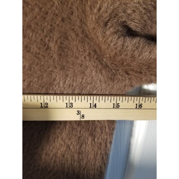 NWT Aeropostale Women’s Brown Fuzzy Long Sleeve Cropped Cardigan - Size S - Picture 5 of 6